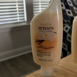 Avon Senses Body Care Vanilla shower Gel